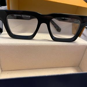 Louis vuitton glases